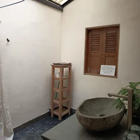 Blue Garden Yogyakarta Hotel Exterior photo